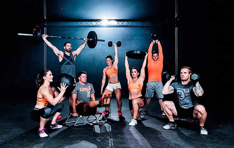 Полный гид по фитнесу и бодибилдингу 2025: тренды, питание, соревнования и технологии