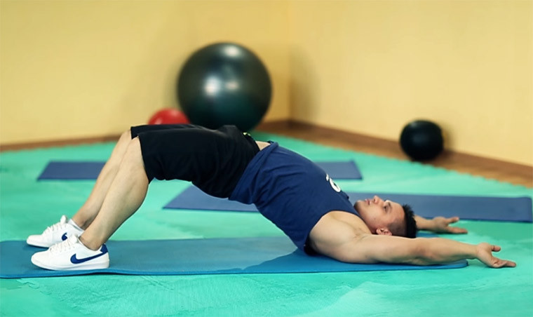Упражнения для растяжки нижней части спины